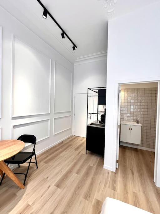 Chez Gianni & Stephanie - A Cozy And Elegant Studio In Bryssel Exteriör bild